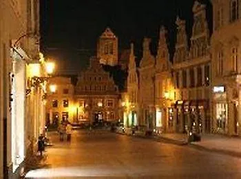 Πανσιόν Am Wassertor 3*